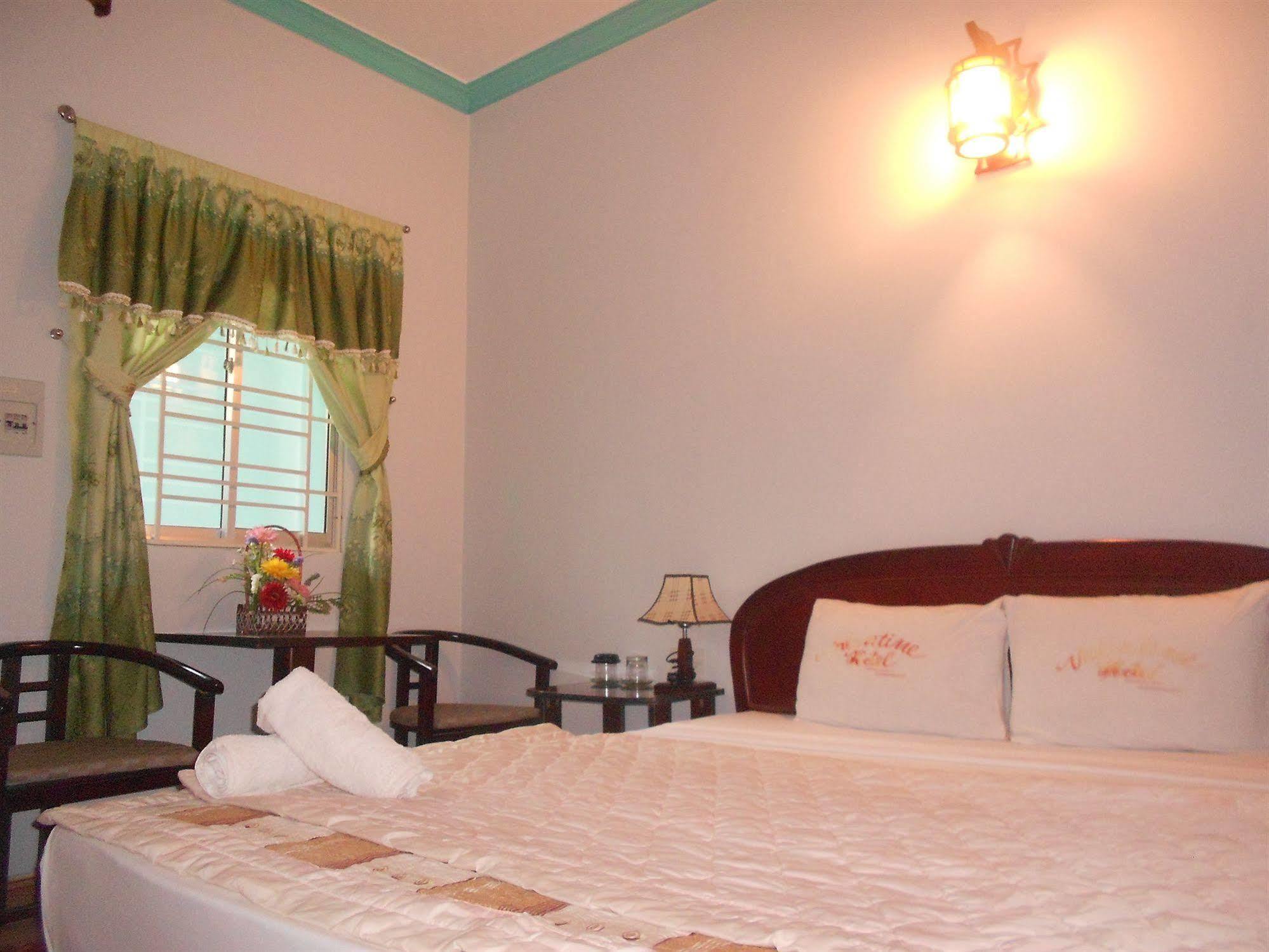 Valentine Hotel هوي المظهر الخارجي الصورة